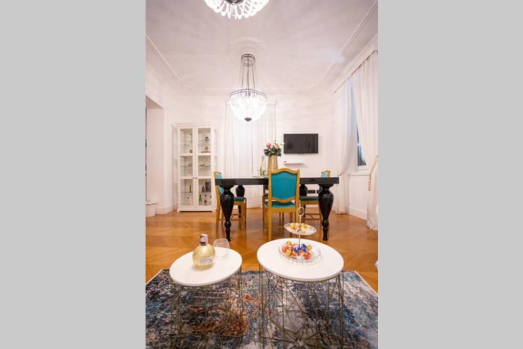 Luxurious Apartment Bella Lux In City Center With Free Parking Included! Split Exterior foto